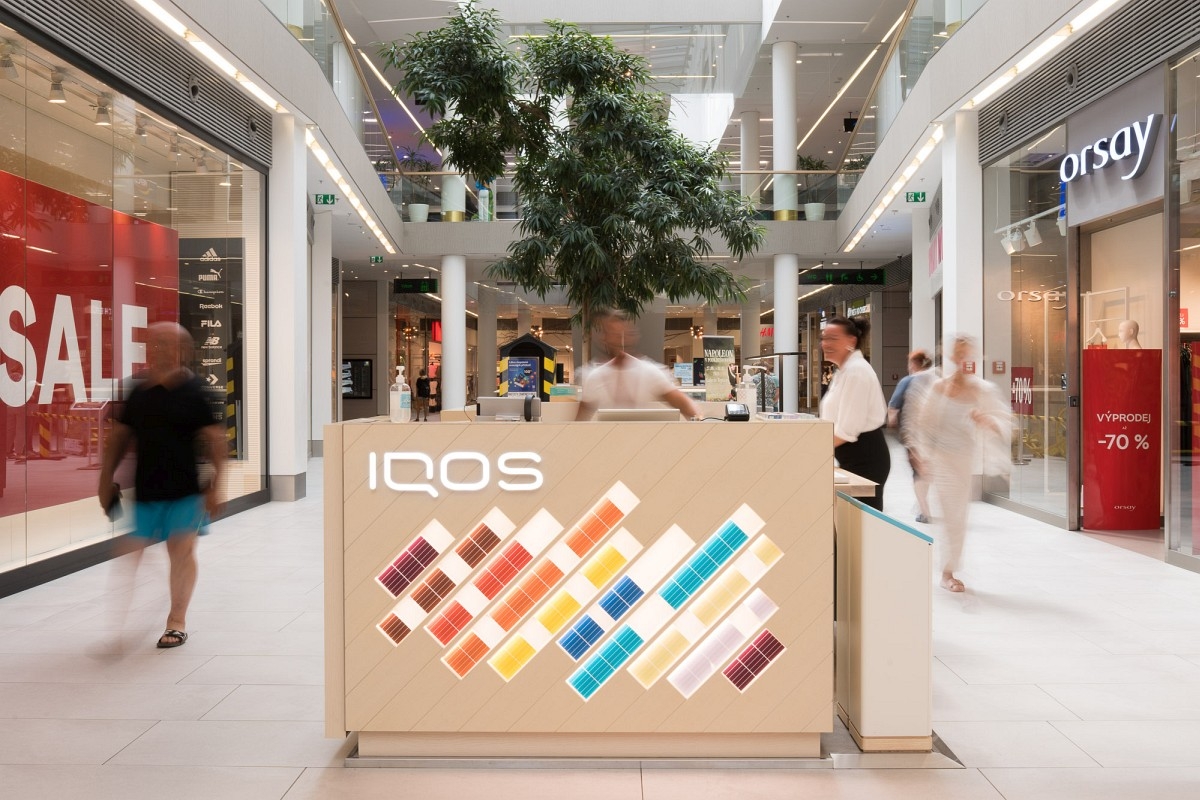 IQOS kiosek