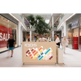 IQos kiosk